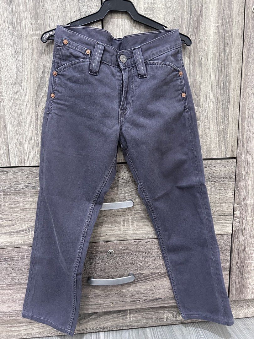 Levi's Grey Jeans (Category: Jeans) located in Cainta. Submitted by mimidiva (Listing ID 1469619702, Image 3). Description: Levi’s Grey Jeans ***For teens or ladies Waist - 28 Length - 33 Skinny/Slim fit Cainta Location.