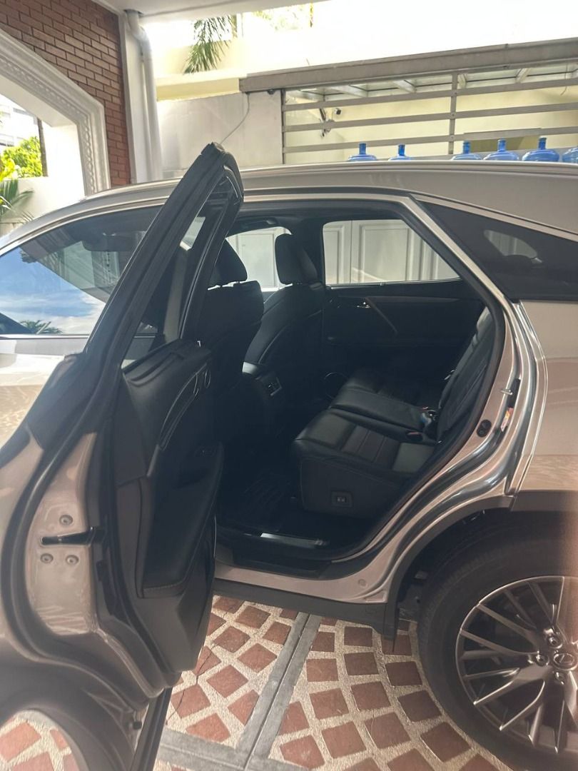 Lexus RX350 Auto (Category: Used Cars) located in Muntinlupa City. Submitted by ty.holdings (Listing ID 1469590554, Image 3). Description: 2017 Lexus Not Hybrid.