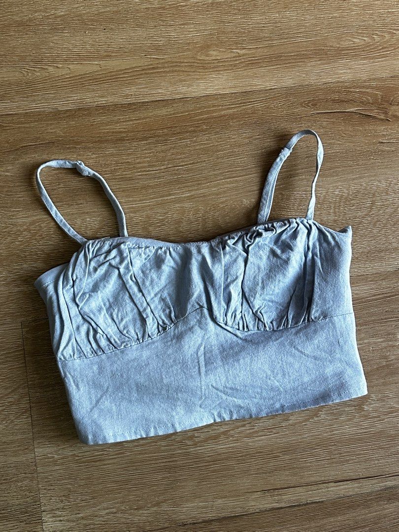 Light Blue Bustier Corset Crop Top (Category: Sleeveless) located in Taguig. Submitted by my.serendipithrift (Listing ID 1469644201, Image 2). Description: Size: XS-S Linen fabric Adjustable straps Bustier corset style Smocked back Washed and ready to wear.