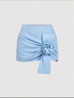(Category: ) located in . Submitted by loved.by.elle (Listing ID 1469735013, Image 1). Description: .