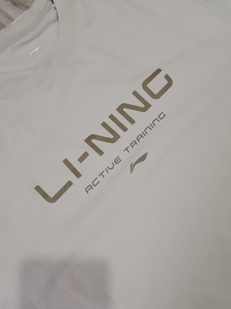 LINING ACTIVE TRAINING DRIFIT SHORT (freeshipping) (Category: Activewear) located in Quezon City. Submitted by gyl-stop (Listing ID 1469649133, Image 2). Description: free shipping 24 x 29.5 excellent condi cr: 9.8/10 issue: none.