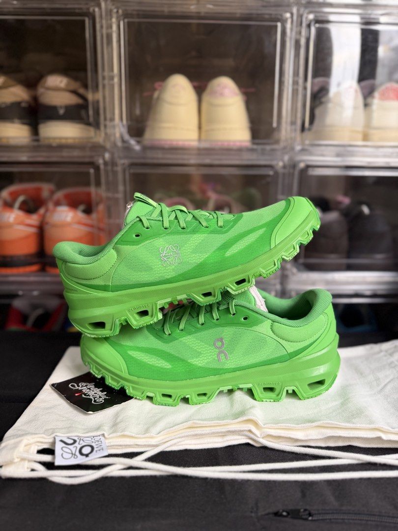 Loewe Cloudventure 2 Grass Green (Category: Sneakers) located in Taguig. Submitted by iyanteranyax (Listing ID 1469720737, Image 1). Description: Loewe Cloudventure 2 Grass Green Size 10 Brand new 25k 📍taguig.