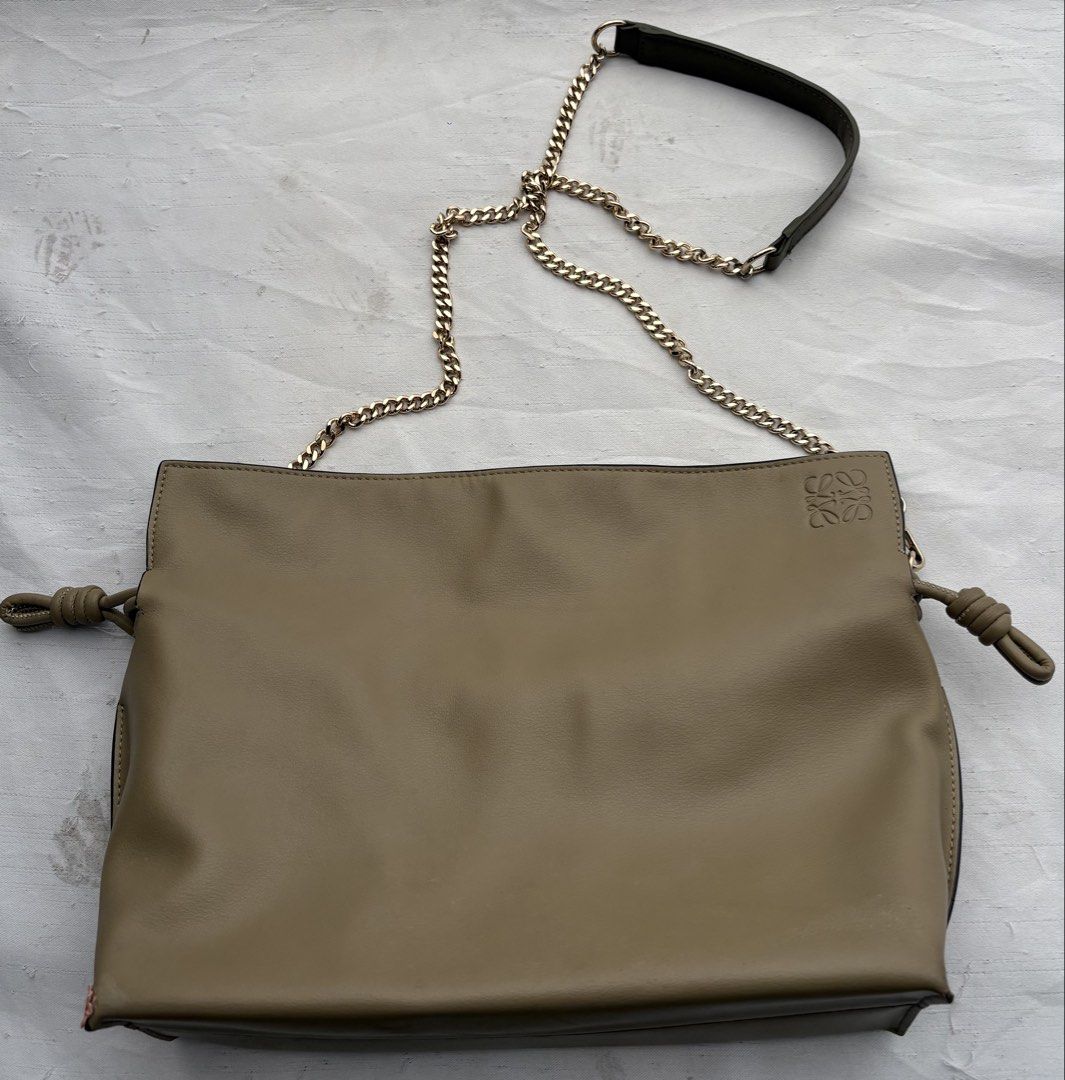 Loewe Flamenco (Category: Luxury Bags & Wallets) located in Baguio. Submitted by thriftedbaguio (Listing ID 1469658469, Image 1). Description: Very Good Condition With sign of use.