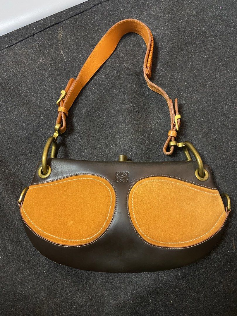 LOEWE One-Shoulder Bag, Turnlock Closure, Leather, Brown (Category: Shoulder Bags) located in Quezon City. Submitted by loloyz123 (Listing ID 1469708108, Image 1). Description: LOEWE One-Shoulder Bag, Turnlock Closure, Leather, Brown Condition: Very good/ dust bags Color rate: 9.8/10 Color: Brown Leather/ Suede Size: L: 17 cm W: 32cm depth: 7cm.