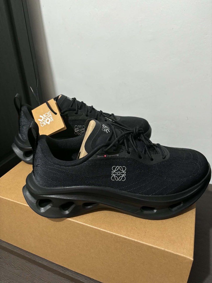 Loewe x On Cloudtilt Cosmic Black Size 41 (Category: Sneakers) located in Paranaque City. Submitted by ohhhmaan (Listing ID 1469723676, Image 1). Description: .