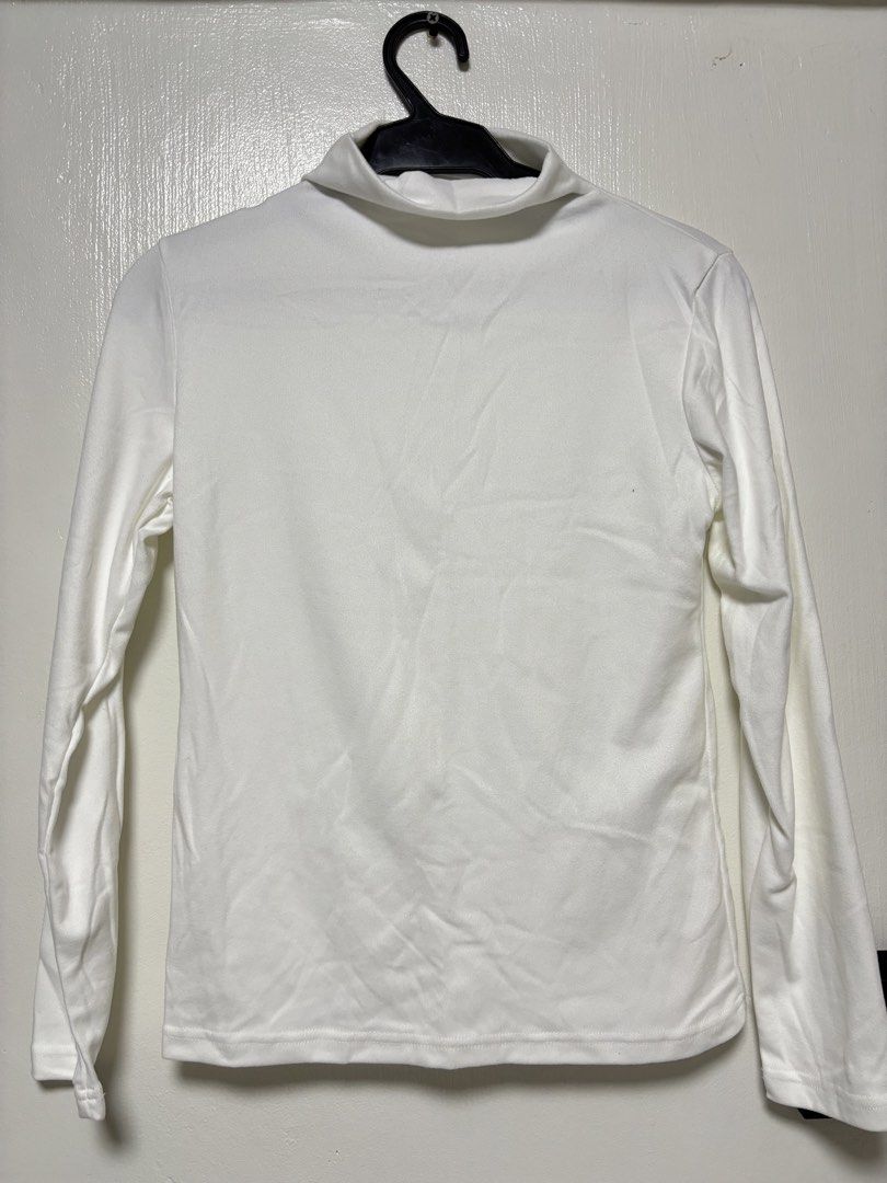 Long Sleeve Tops Bundle Lot (Category: Longsleeves) located in Balagtas. Submitted by prelovedbyshai_ (Listing ID 1469616545, Image 3). Description: TAKE ALL PRELOVED ITEMS White long sleeve turtleneck top Black long sleeve turtleneck top Cream long sleeve turtleneck top SIZE: S-M Mode of payment: Gcash Shipping fee via J&t c/o buyer .