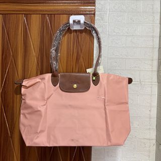 (Category: ) located in . Submitted by rr_thrifts (Listing ID 1469688239, Image 1). Description: .