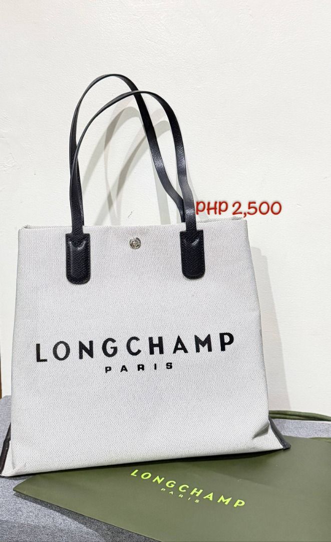LONGCHAMP tote bag Original (Category: Tote Bags) located in Floridablanca. Submitted by declutterwithmeee.218 (Listing ID 1469721293, Image 1). Description: .