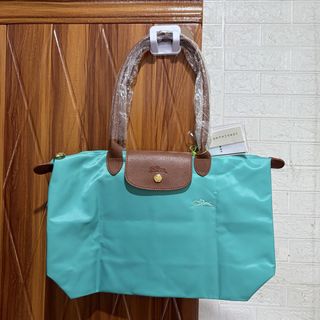 (Category: ) located in . Submitted by rr_thrifts (Listing ID 1469688613, Image 1). Description: .