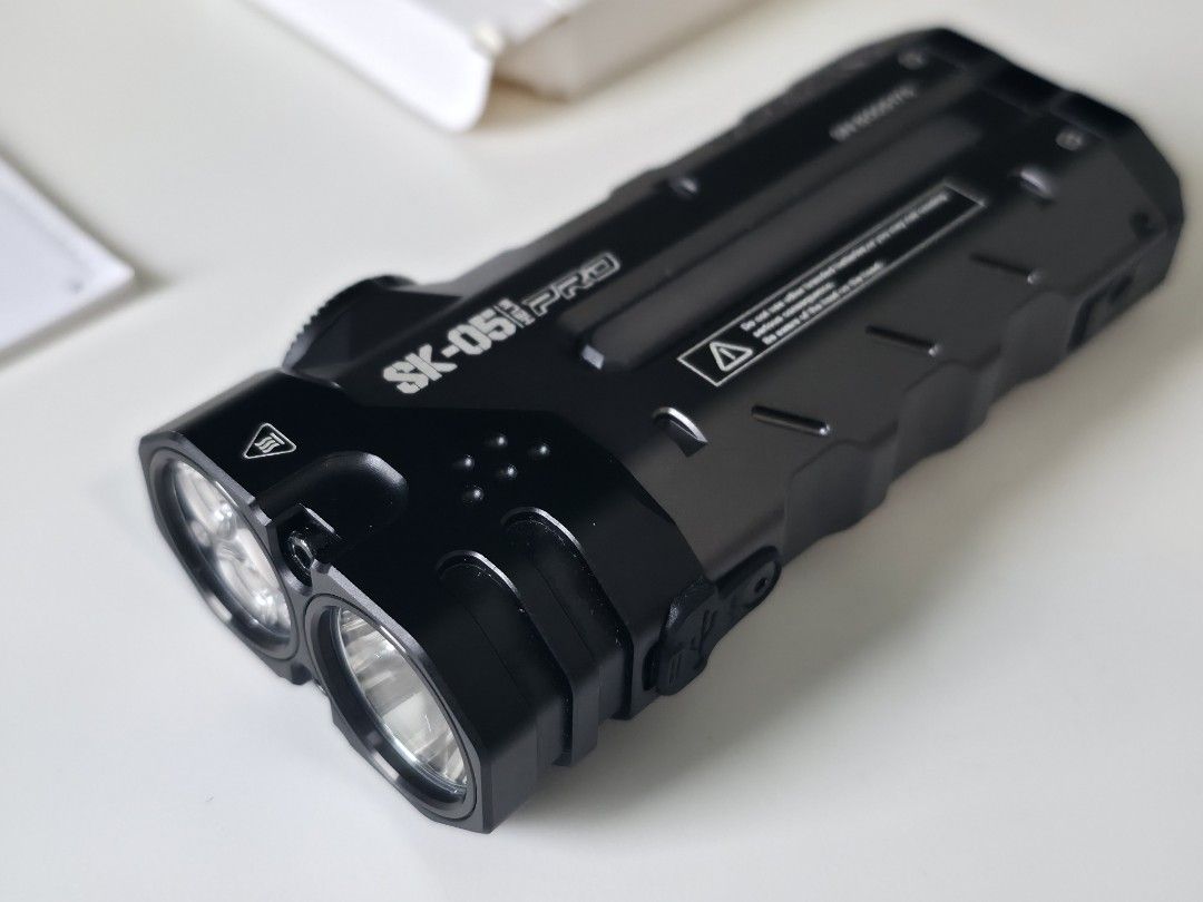 Loop Gear SK-05 Pro Helm Flashlight (Category: Hiking & Camping) located in Paranaque City. Submitted by chasingcars_2027 (Listing ID 1469660360, Image 1). Description: Selling my Loop Gear SK05 Pro EDC flashlight. Tested briefly indoors to check the throw and UI before upgrading my setup to the SK05 Pro 2—no drops, no scratches, and zero outdoor wear. ​This is a premium, flat-body EDC torch packed with official features: ​Dual-Beam Output: Up to