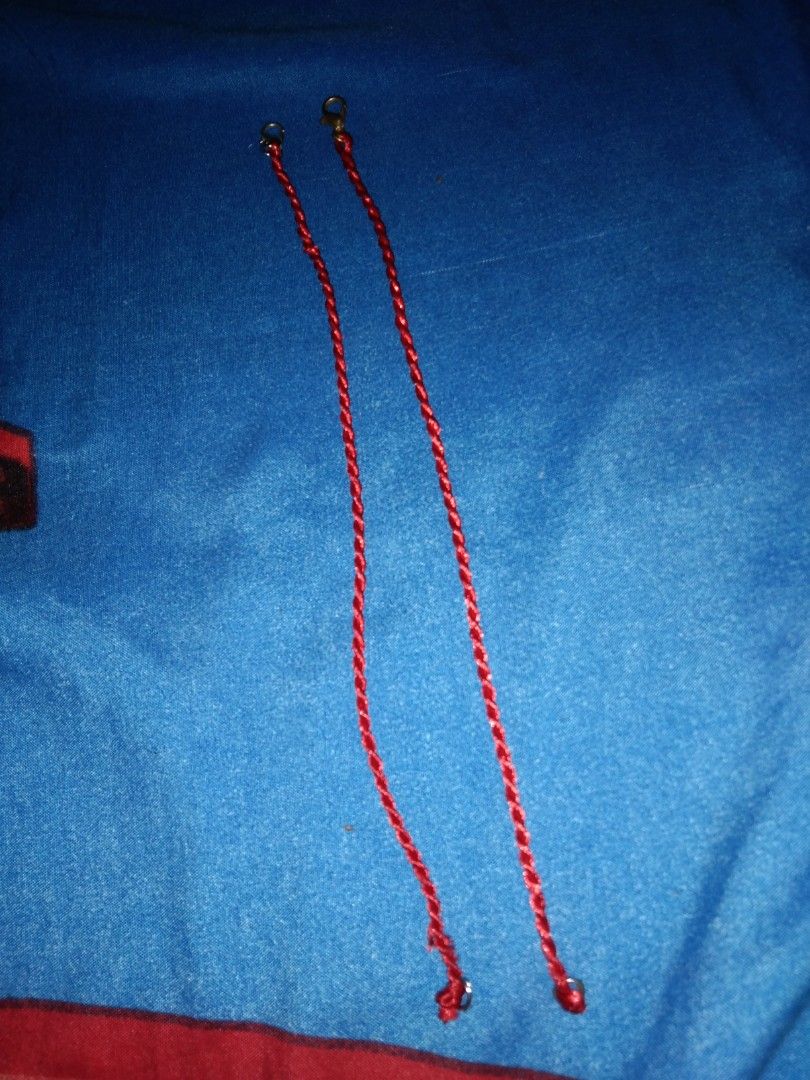 Lucky red bracelet gold and silver locks (Category: Bracelets) located in Quezon City. Submitted by eidorableshop (Listing ID 1469712510, Image 1). Description: .