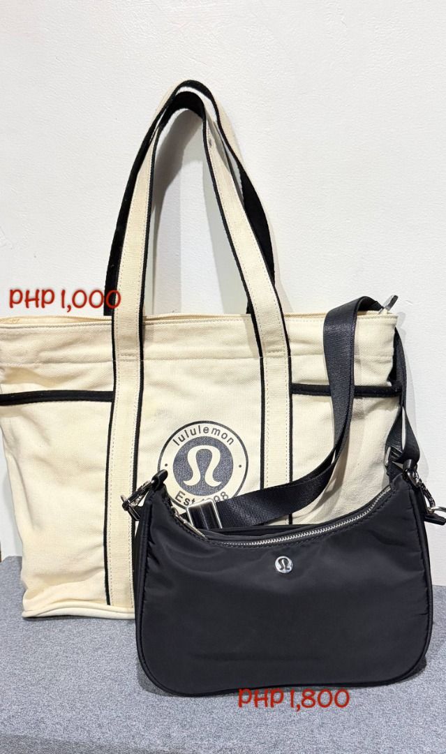 LULULEMON BAG bundle only (Category: Tote Bags) located in Floridablanca. Submitted by declutterwithmeee.218 (Listing ID 1469640259, Image 1). Description: .