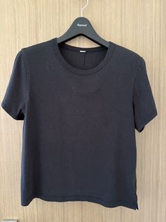 （分類：）位於 。 由 thriftygoddess333 提交（商品編號 1469591518，圖片 1）。簡介： 。