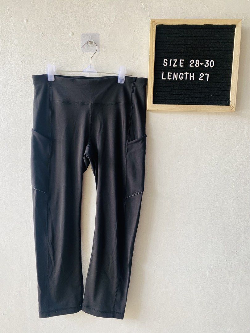 Lululemon Black Leggings (Category: Activewear) located in Caloocan City. Submitted by lovemyclothes21 (Listing ID 1469611645, Image 1). Description: - Brand: Lululemon - Color: Classic Black - Size/Fit: Fits waist 28" - 30", 21" length - Features: Dual side pockets and a secure back zipper pocket at the waistband - Branding: Iconic Lululemon logo on the lower left leg - Material: Super stretchy, breathable, and comfortable fabric.