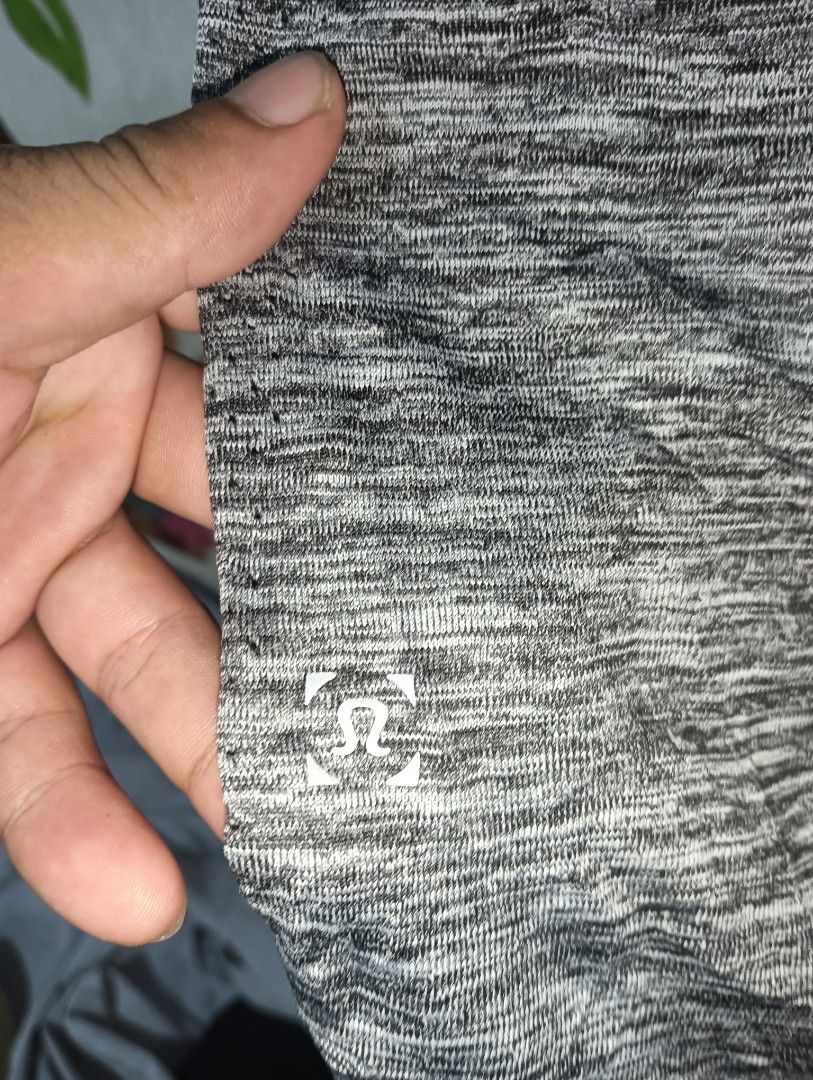 Lululemon Grey Space Dye Tank Top Size L (Category: Sleeveless) located in Taguig. Submitted by dandanathriftshop (Listing ID 1469675991, Image 3). Description: FORSALE ‼️ LULULEMON TANKTOP ASNEW CONDITION NO ISSUE LARGE ON TAG 22 WIDTH 27.5 LENGTH 650 FREESHIPPING DM📥.