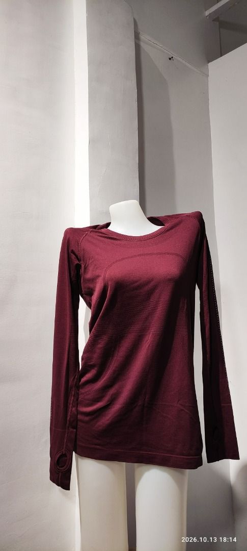 Lululemon (size 10) Swiftly Long Sleeve (Category: Activewear) located in Calamba. Submitted by lulu.thrift.finds (Listing ID 1469670582, Image 1). Description: Lululemon Size 10 Swiftly Long Sleeve No discount for single items. Can give a little discount for multiple-item purchases. Kindly check my store, selling all lulu :) First to pay basis Payment via GCash only Shipped thru Jnt within 2-3 days Free shipping for min 1.5k purchase Items will 