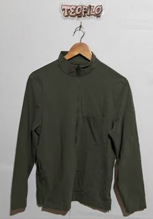 (Category: ) located in . Submitted by teofilo-thrifted (Listing ID 1469606256, Image 1). Description: .