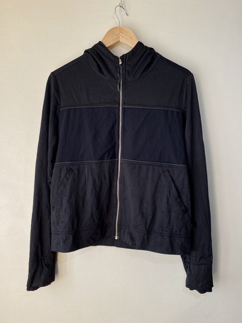 LULULEMON,Womens sportswear jacket (Category: Coats, Jackets and Outerwear) located in Cavite. Submitted by jc_thrift95 (Listing ID 1469667286, Image 1). Description: - LULULEMON,Womens sportswear jacket. - L- 23 inch - W- 19 inch - Color rate 8/10 - See picture details for dimes..