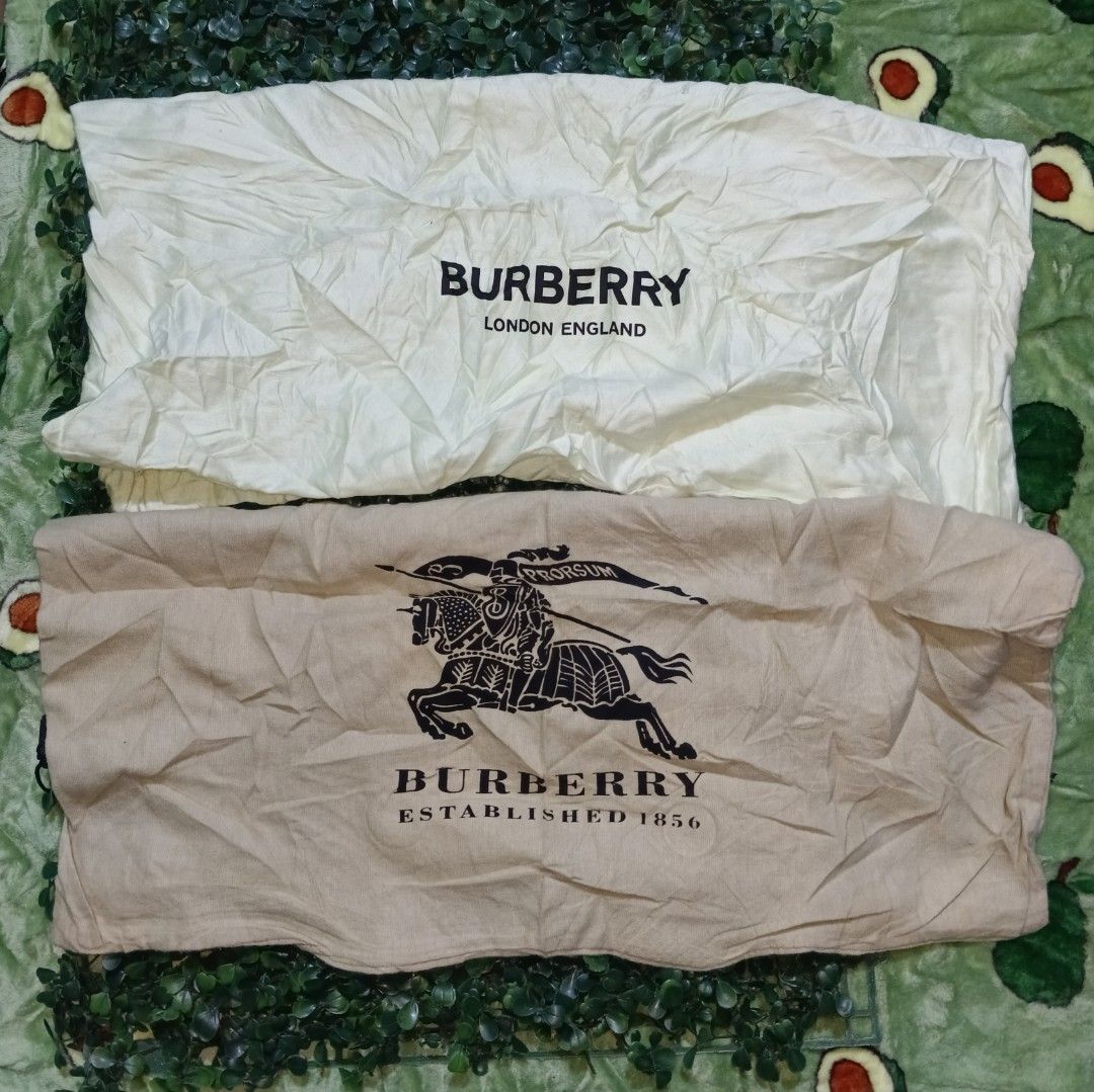 LUXURY DUST BAG (Category: Tote Bags) located in Kabacan. Submitted by mjhieshandpicked_19 (Listing ID 1469683866, Image 3). Description: LV, HERMES, YSL, TORY BURCH, BURBERRY, GUCCI, CHARLES & KEITH ALL THRIFTED FROM BALE ♥️ FREE DELIVERY NATIONWIDE.