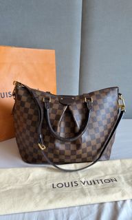 (Category: ) located in . Submitted by gzluxe (Listing ID 1469601209, Image 1). Description: .