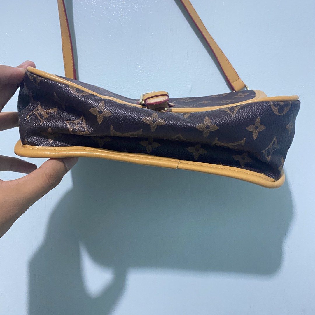 Lv kili bag (Category: Shoulder Bags) located in Digos. Submitted by thriftnigoy (Listing ID 1469730619, Image 3). Description: Lv kili bag with extra belt Like new condition No issue .