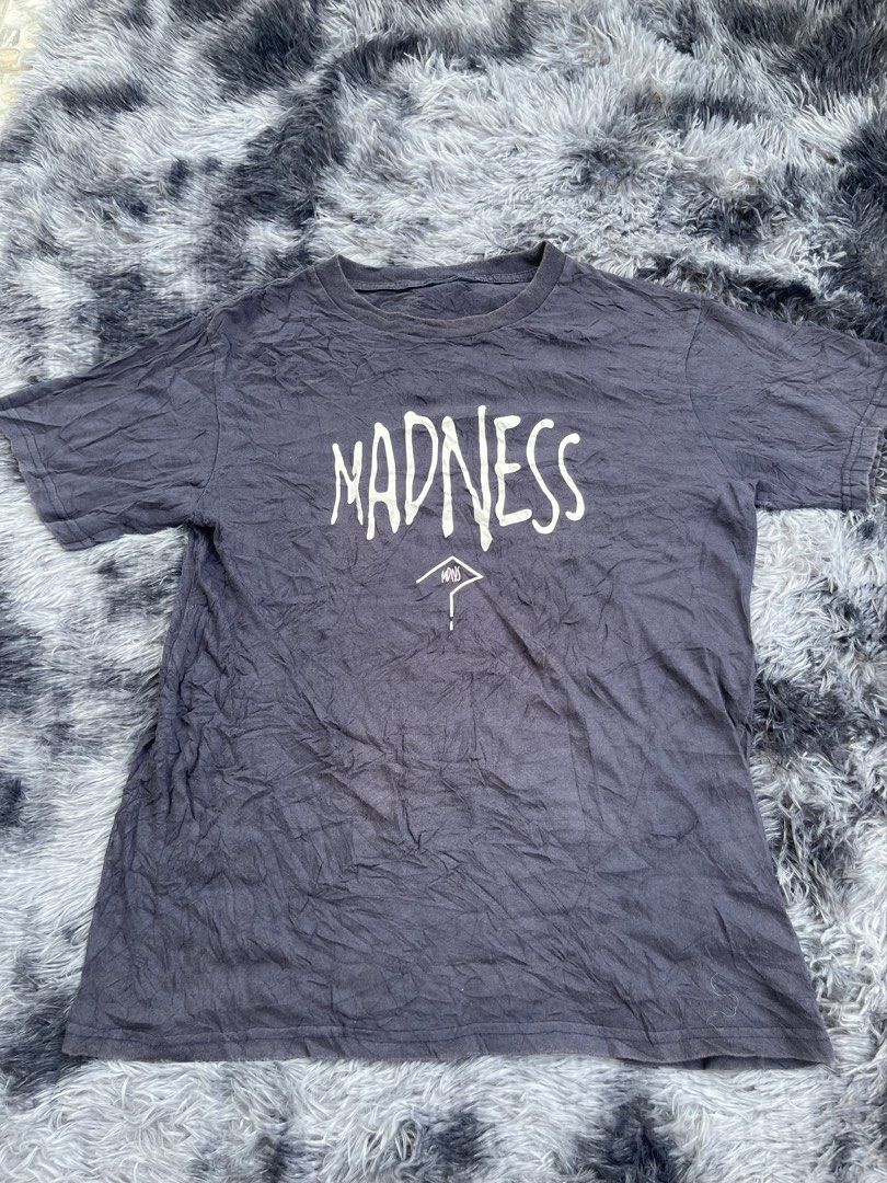 Madness tee (Category: Formal Shirts) located in San Jacinto. Submitted by clothcartelph (Listing ID 1469658056, Image 1). Description: Madness Size: ? Width: 19 Length: 26 Issue: none Condition: excellent Color rate: 9/10.