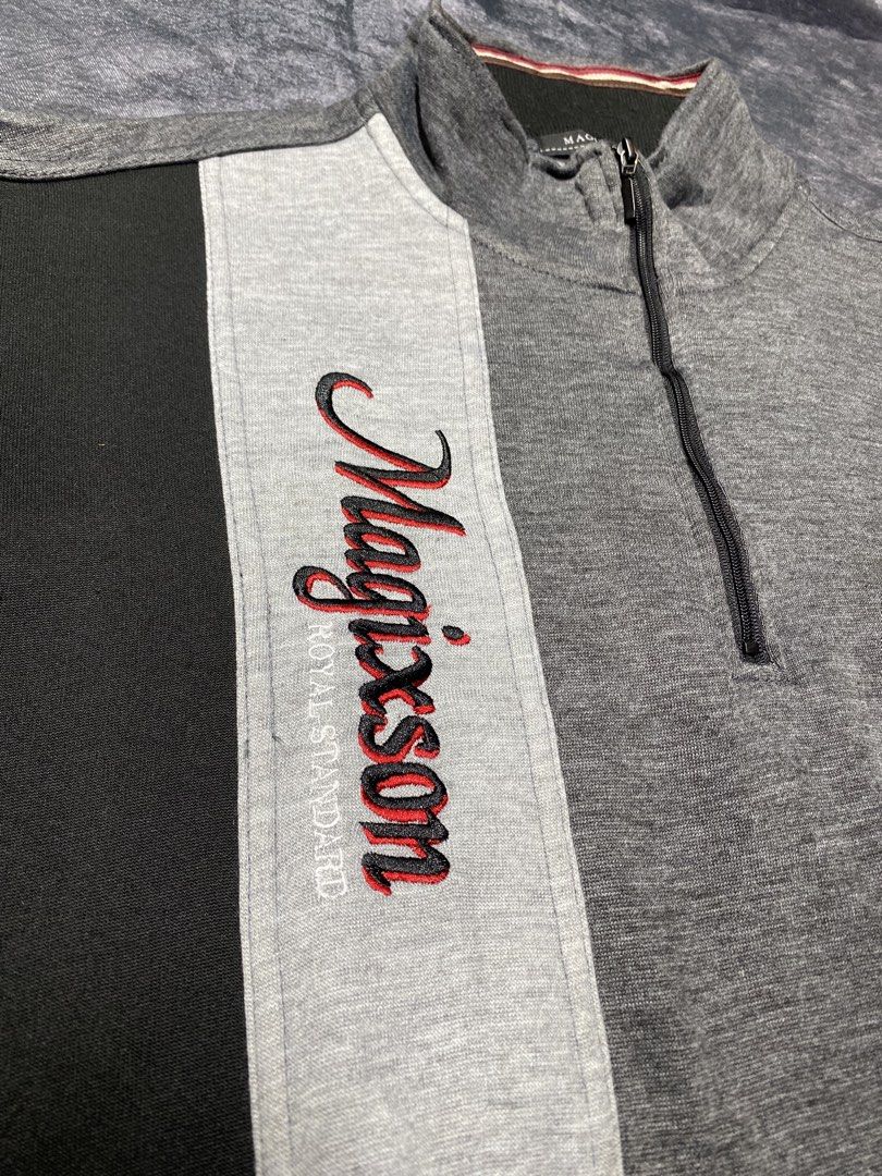 Magixson Quarter Zipper (Category: Coats, Jackets and Outerwear) located in General Trias. Submitted by kevinthriftshop (Listing ID 1469586783, Image 3). Description: .