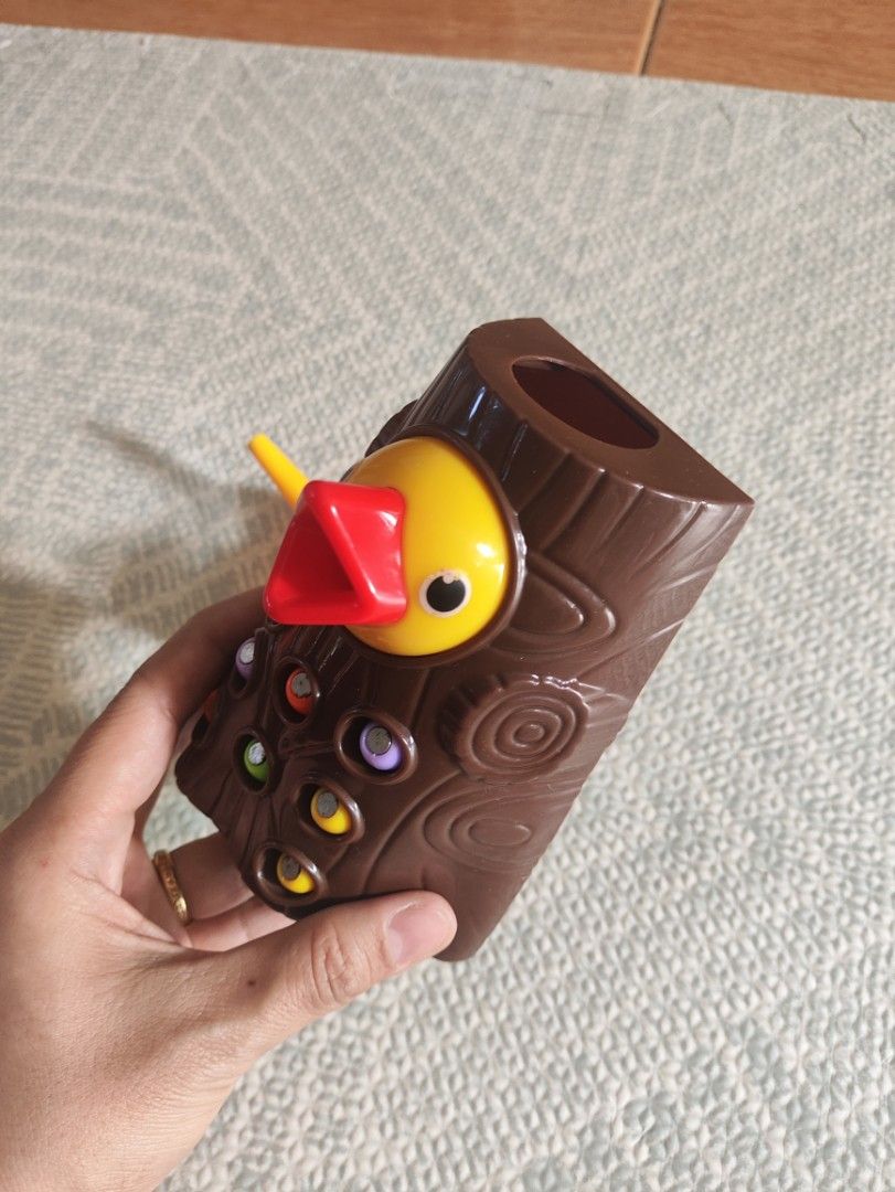Magnetic Bird Feeding Toy (Category: Infant Playtime) located in Taguig. Submitted by cleanupmomma (Listing ID 1469638772, Image 2). Description: Please take time to read ❤️ Complete Perfect for little hands 😊 wyiwyg.