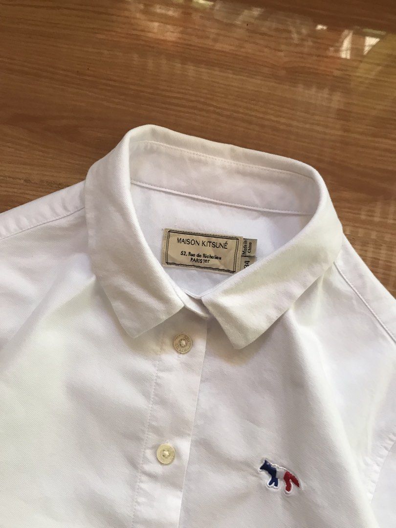 Maison Kitsune White Oxford Buttondown LS (Category: Others Tops) located in Cebu City. Submitted by whytruekoy (Listing ID 1469598256, Image 3). Description: Maison Kitsune White Oxford Buttondown LS Small - Med womens W / 17 L / 26 Excellent.
