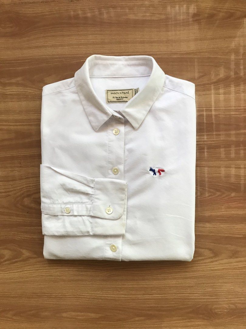 Maison Kitsune White Oxford Buttondown LS (Category: Others Tops) located in Cebu City. Submitted by whytruekoy (Listing ID 1469598256, Image 1). Description: Maison Kitsune White Oxford Buttondown LS Small - Med womens W / 17 L / 26 Excellent.