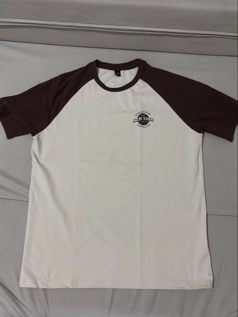 Manfinity Raglan T-Shirt (Brown) (Category: Tshirts & Polo Shirts ) located in Quezon City. Submitted by sigil.thrifts (Listing ID 1469683737, Image 1). Description: rfs decluttering.