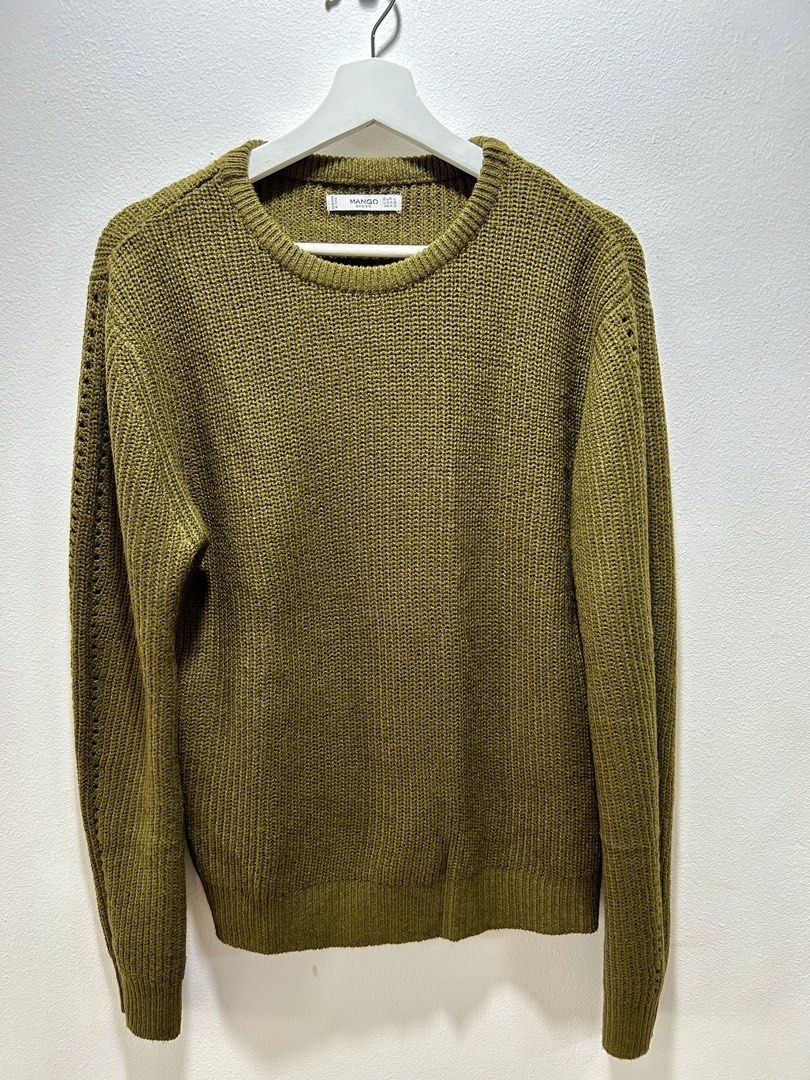 Mango Basics Olive Green Knit Sweater Size L (Category: Longsleeves) located in Manila. Submitted by isabelle_1104 (Listing ID 1469723760, Image 1). Description: Fits small to medium.