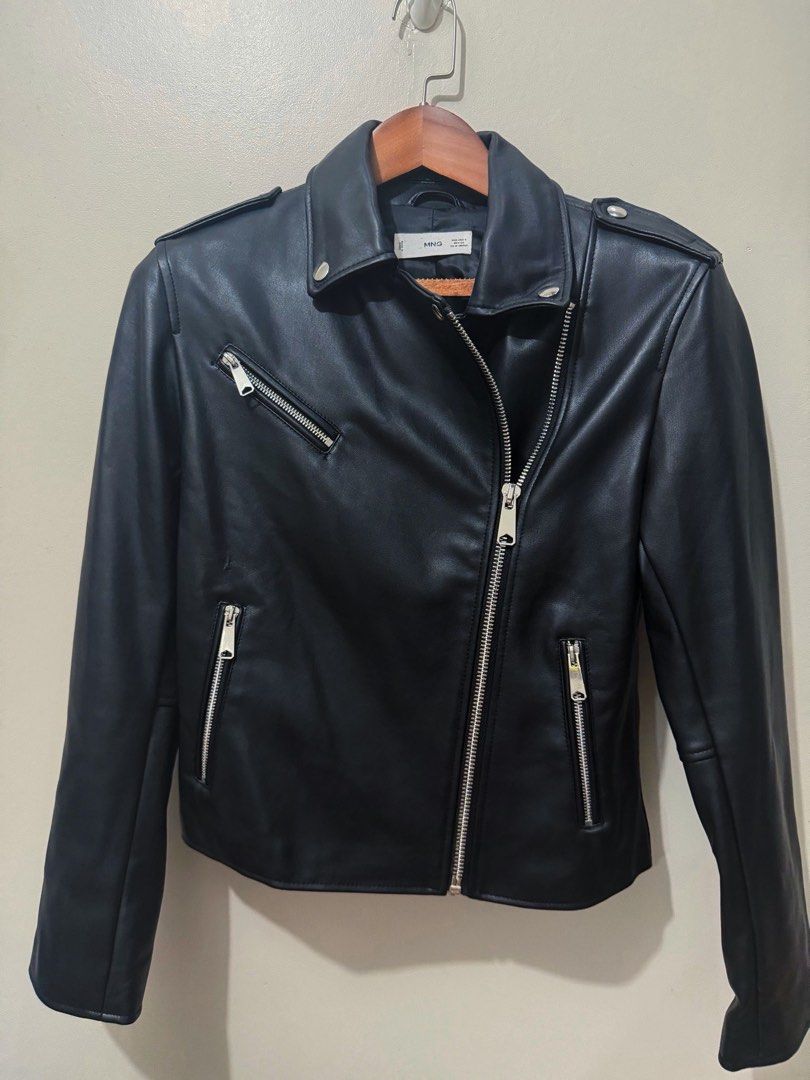 Mango Leather Jacker (Category: Coats, Jackets and Outerwear) located in Lipa City. Submitted by jenragragio (Listing ID 1469599988, Image 1). Description: Used 2x Fits S-M .