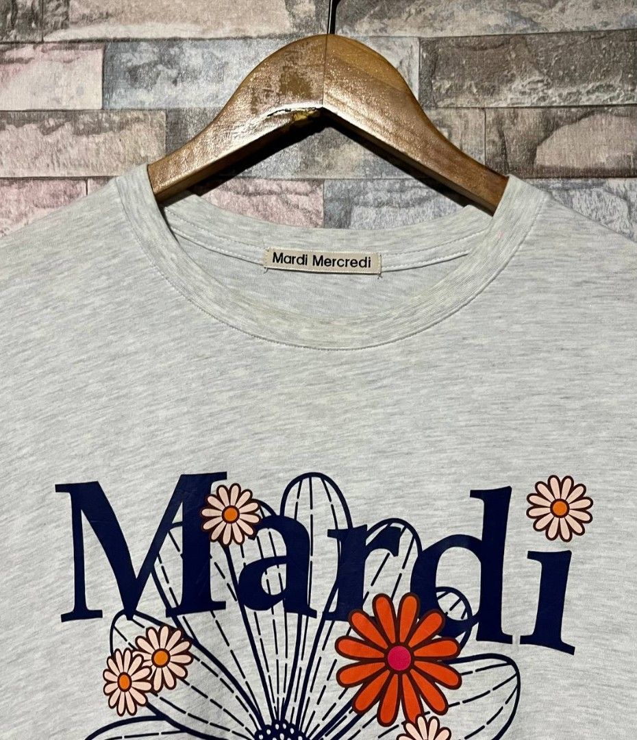 MARDI MERCREDI SHIRT (Category: Luxury Apparel) located in Caloocan City. Submitted by wewearworn (Listing ID 1469600789, Image 2). Description: Medium Best Fit 20 x 26 Excellent No Issues 9.5/10 Color Rate.