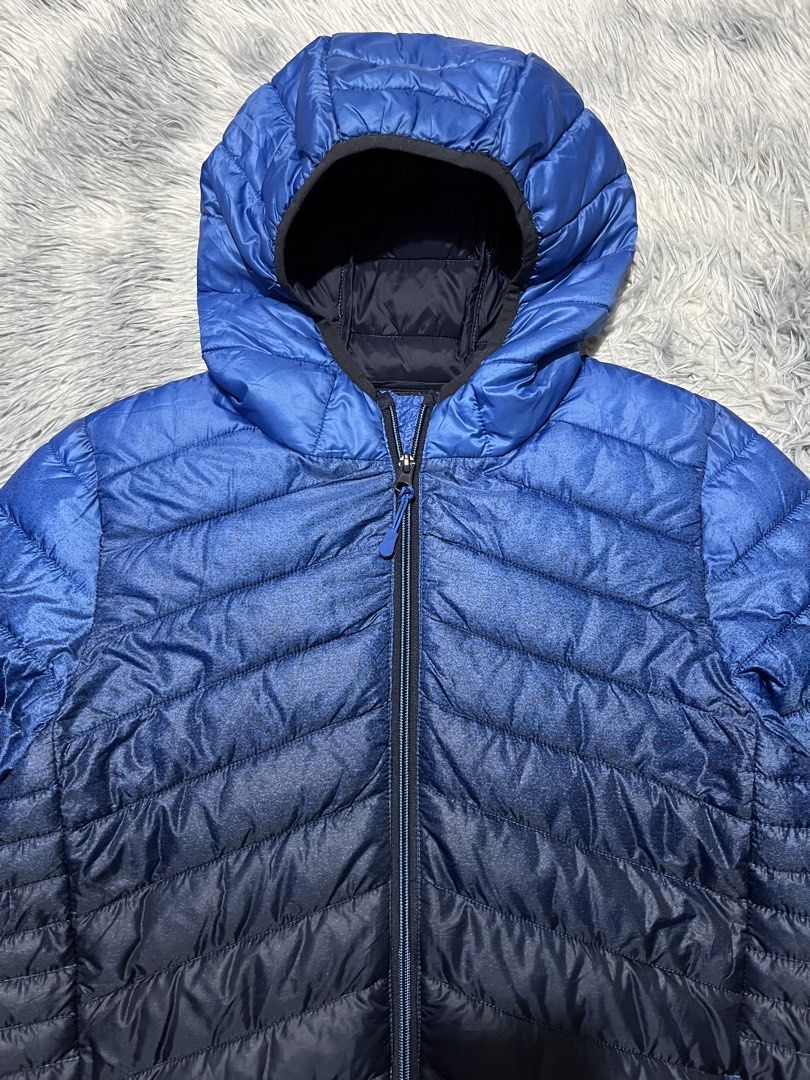 Marks and Spencer Puffer Jacket (Category: Coats, Jackets and Outerwear) located in Sasmuan (Sexmoan). Submitted by winterclothes.ph (Listing ID 1469573763, Image 2). Description: Marks and Spencer Puffer Jacket Eur 164 tag S Men M Women’s Width 19.5 Length 25 Excellent Condition.