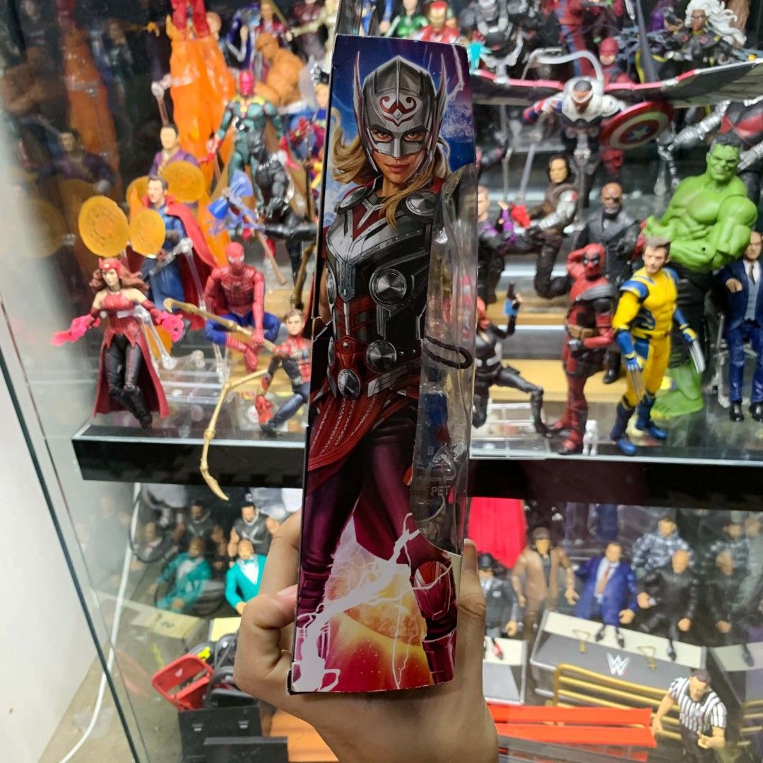 Marvel Legends Mighty Thor "Jane Foster" (Category: Figurines & Statues) located in Marikina City. Submitted by fasthorse.94b10b (Listing ID 1469685661, Image 2). Description: MIGHTY THOR "JANE FOSTER" -Including Mjolnir & mask Head with Korg Baf.