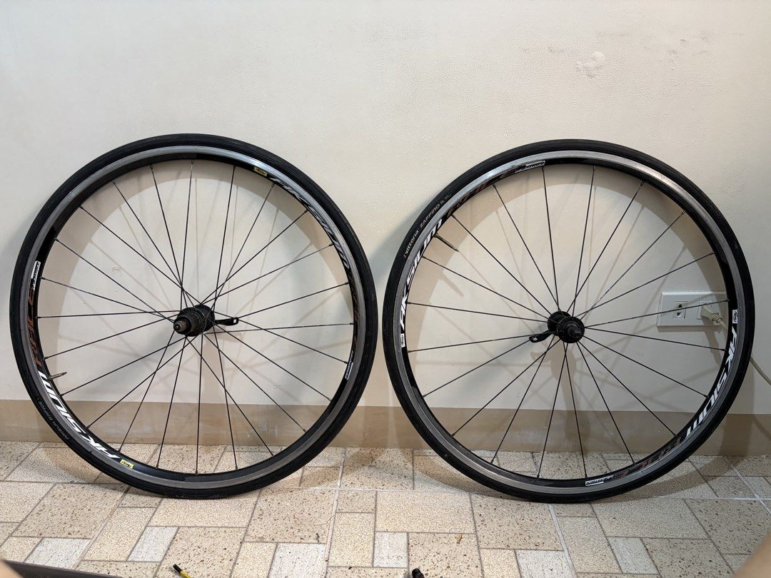 Mavic Aksium Race Wheelset (Category: Bicycles) located in Manila. Submitted by saquidomigs (Listing ID 1469582130, Image 1). Description: Mavic Aksium Race road bike wheelset -Shimano hubs -Bladed spokes -Vittoria Zaffiro 25c 3.3k Las Pinas/Paranaque area Open for shipping .