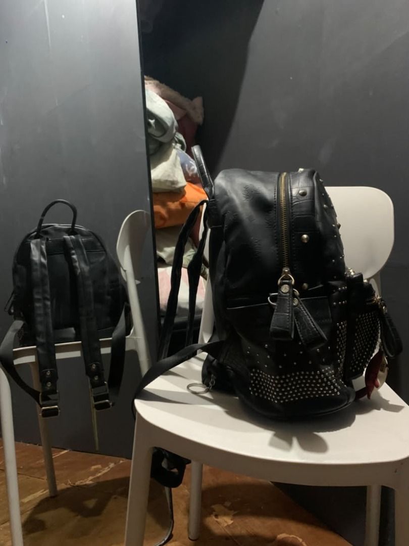 MCM BACKPACK (Category: Backpacks) located in Caloocan City. Submitted by hellnelly21 (Listing ID 1469658544, Image 3). Description: (BLACK MCM BACKPACK) SIZE: MEDIUM • LEATHER • GOOD CONDITION • HEAVYWEIGHT • NO ISSUE • COLOR RATE: 9/10 • WITH TAGS • CONDITION RATE: 9/10 • GOLD STUDS • MULTI STUDS LOCATION: DAVAO DEL SUR, DAVAO CITY, TORIL COURIER: JNT,FLASH EXPRESS.