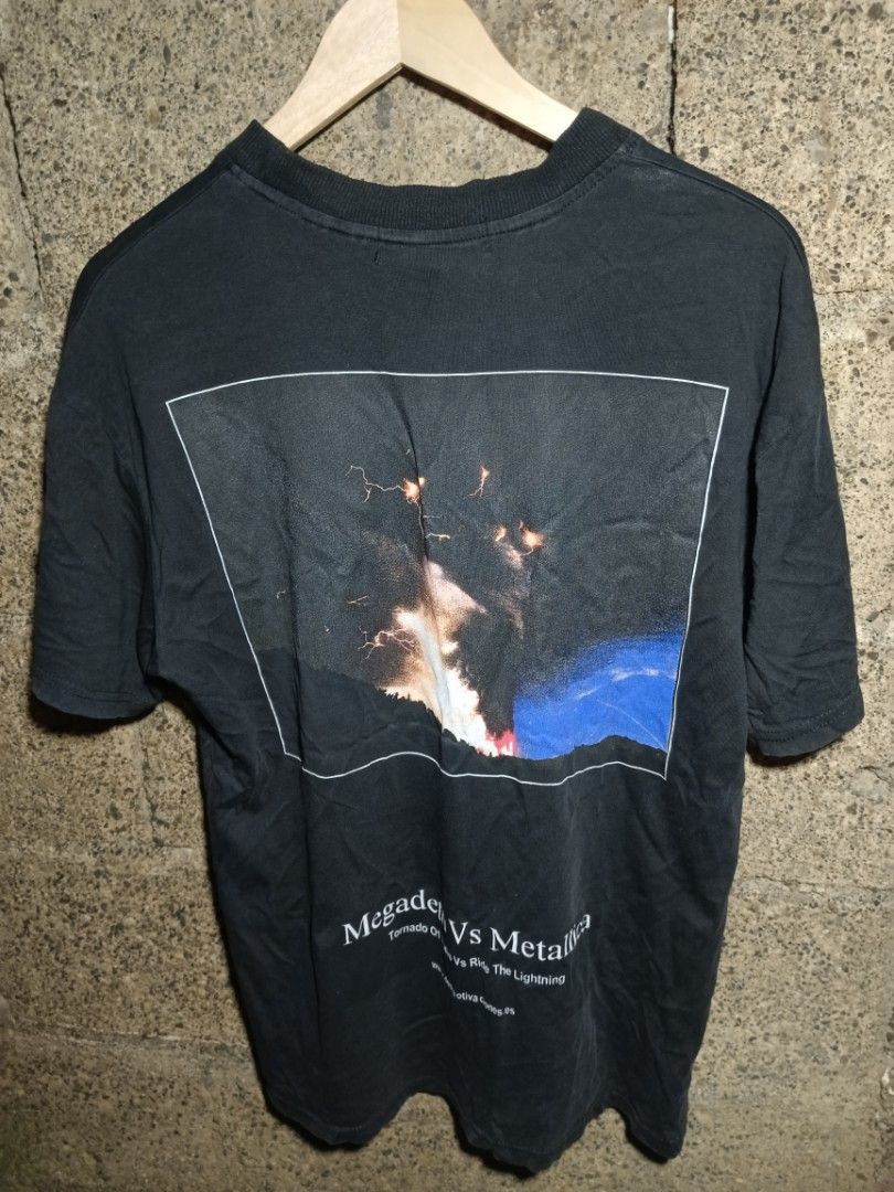 Megadeth vs Metallica Band Tee (Category: Coats, Jackets and Outerwear) located in Binan City. Submitted by lhustlers (Listing ID 1469597144, Image 2). Description: .