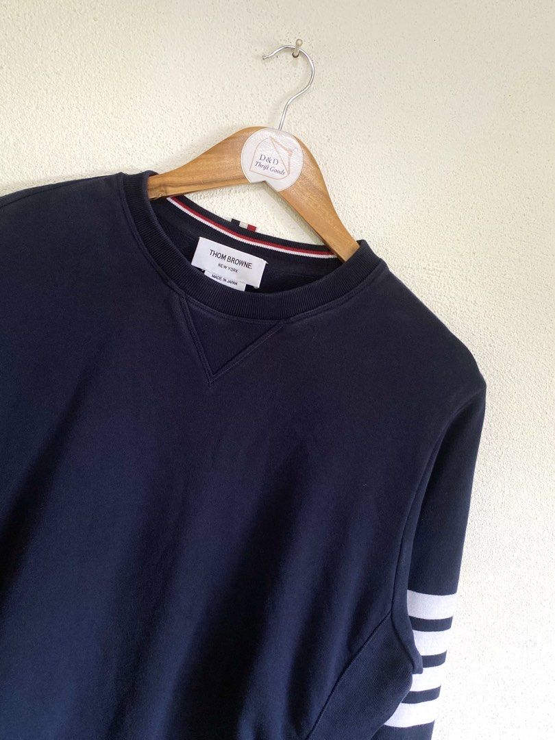 Men’s Thom Browne Loopback 4-Bar Sweatshirt (Category: Coats, Jackets and Outerwear) located in Goa. Submitted by dandd_thrift_goods (Listing ID 1469702528, Image 2). Description: .