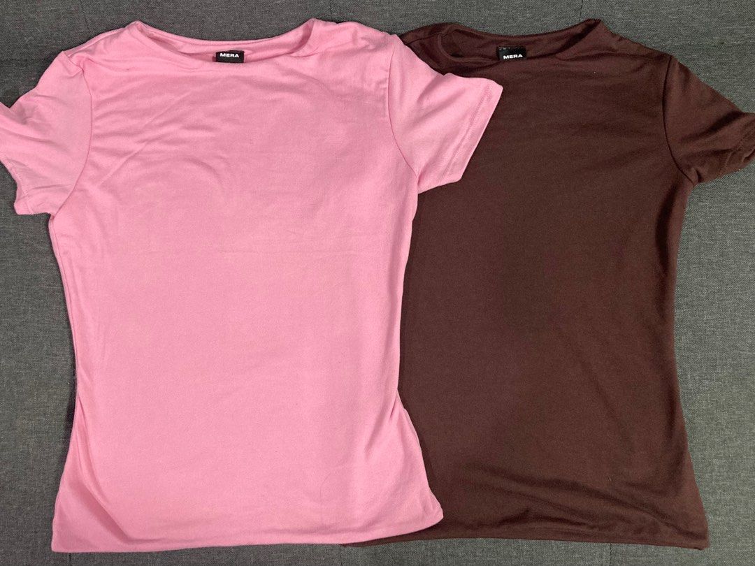 Mera Basic Top (Category: Shirts) located in Quezon City. Submitted by clutterthings_ (Listing ID 1469683994, Image 1). Description: Never been used Fitted only Too small on me Get 1 for 140 Get 2 for 260 Xs-s.