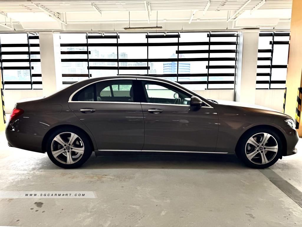 Mercedes-Benz E-Class Cabriolet 2017 E200 Avantgarde (A) (Category: Used Cars) located in Singapore. Submitted by m_macztech (Listing ID 1469623655, Image 3). Description: ➡️ Features 2.0L turbocharged inline-4 petrol, 181 hp (135 kw), 9G-tronic 9-speed automatic, rear-wheel drive (RWD). 50L Fuel Tank Capacity ℹ️ Accessories Dual-screen widescreen cockpit, Bluetooth, Apple CarPlay/Android Auto, ambient lighting, electric/memory seats, electric ta