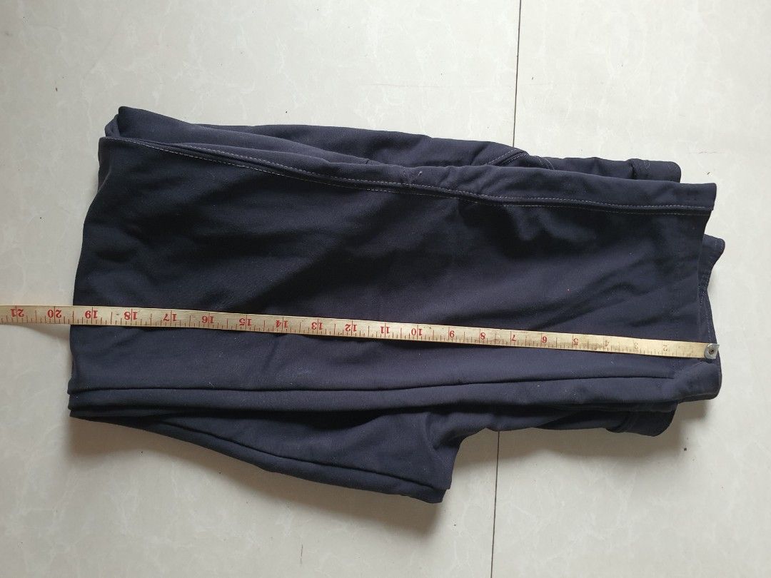 Merrell Black Athletic Pants with Ankle Zippers (Category: Joggers) located in Meycauayan. Submitted by shoptoown (Listing ID 1469584279, Image 3). Description: - Brand: Merrell - Color: Classic Black - Ideal for: Workouts, hiking, and daily wear - Material: Comfortable stretch fabric for easy movement - Features: Functional ankle zippers for ventilation and easy over-shoe removal - Measurements: Waist 15-16 inches flat, length approximately 21 i