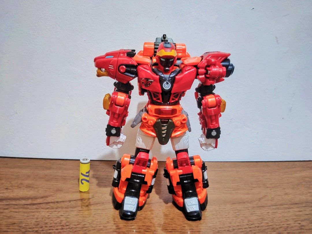 Metalions Eclipse Transforming Robot (Category: Figurines & Statues) located in Paranaque City. Submitted by corner24 (Listing ID 1469614373, Image 3). Description: What you see is what you get (AS IS) 2nd Hand Condition, Expect sign of usage See photos for actual Condition No other accessories included❌ No Box❌ No Reservation/ 1st to Pay Basis Korean/Japan Surplus *Original *Excellent quality *Pls manage your expectations *Onhand and ready to sh