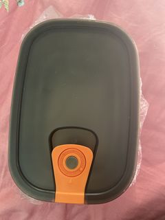 （分類：）位於 。 由 amal1411 提交（商品編號 1469758737，圖片 1）。簡介： 。