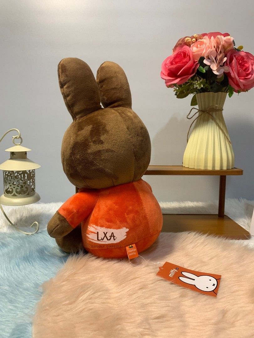 [Miffy] Melanie ᥫ᭡. (Category: Plushies & Soft Toys) located in Manila. Submitted by lxacuddlecapsule (Listing ID 1469753814, Image 2). Description: 🧸ྀི brand new 🧸ྀི with papertag 🧸ྀི no flaws/stain 🛍️ PLEASE READ BEFORE PURCHASING ✨ Item Information • Authentic imported items from Japan unless stated otherwise. • Please review all photos carefully before purchasing. • Colors may vary slightly due to lighting and screen settings. 💳 Payment 