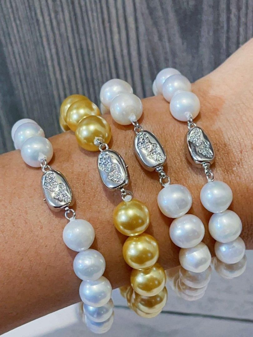 Mikimoto pearl bracelet (Category: Bracelets) located in Manila. Submitted by bhelgoldseller2ndaccount (Listing ID 1469753202, Image 2). Description: Pm me for other details.