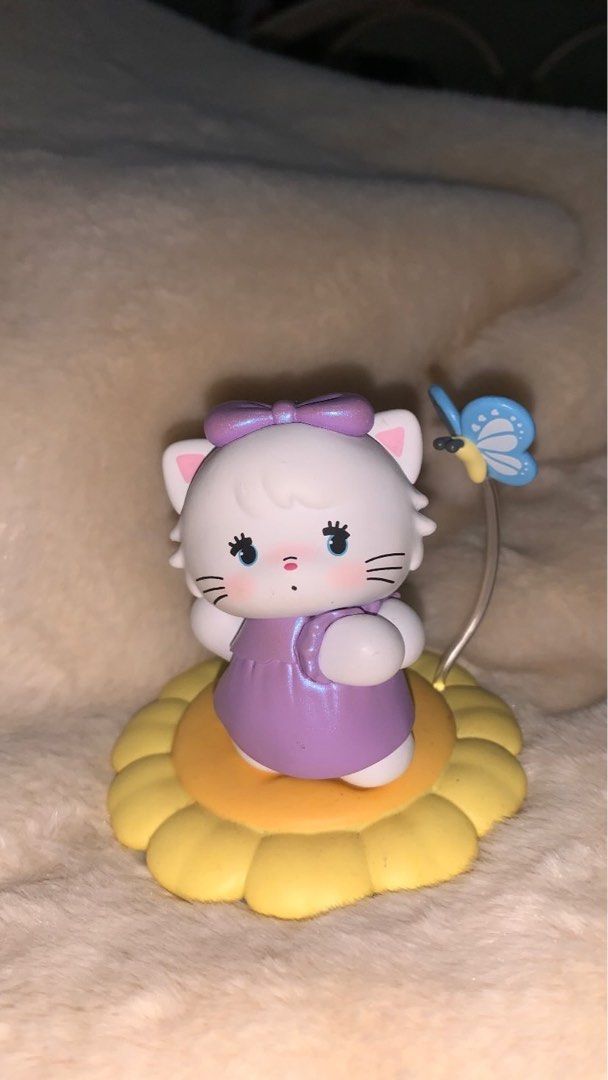 Mikko illustration collection (Category: Designer & Blind Box Toys) located in Manila. Submitted by keanasuvaa (Listing ID 1469750218, Image 3). Description: Selling my personal figures MIKKO COLLECTION (miniso) (2 different series) - flower series - stay at home series all 9/10 condition (inside acrylic box) no issues Latte Souffle Cammy Mousse ‼️no box & foil - card only 350-400 each (still negotiable) 2300 if take all (final) MOP: gcash, BPI, 