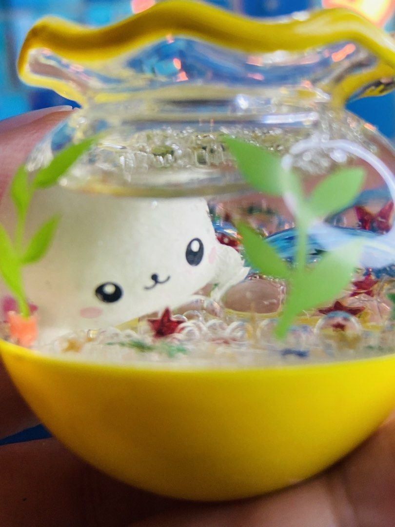 Mini Fish Tank (Category: Character Goods) located in Manila. Submitted by kawaii_omocha_est2020 (Listing ID 1469726568, Image 2). Description: .
