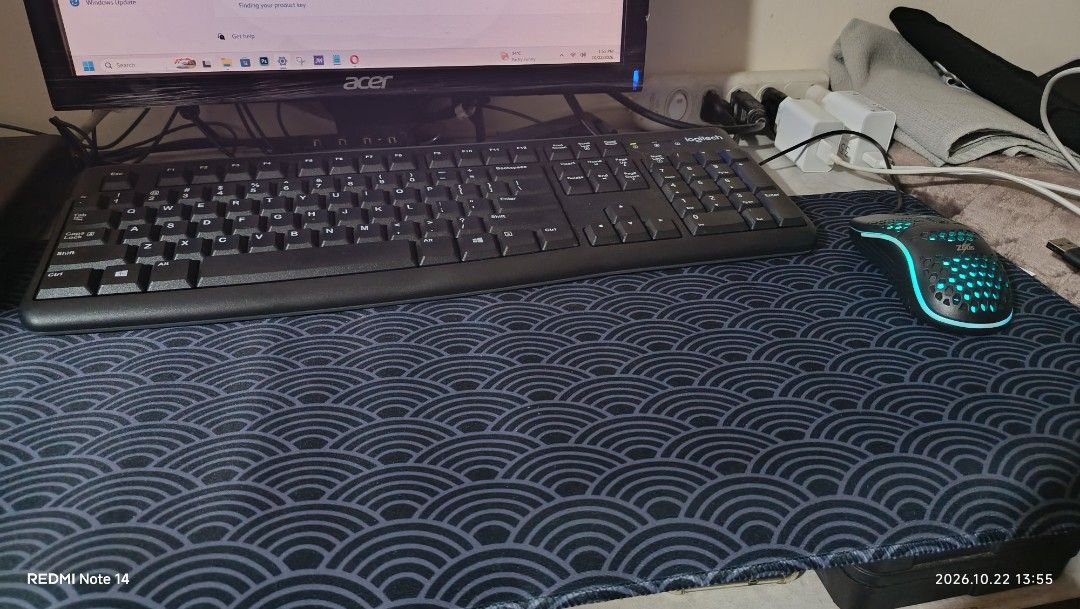 mini pc (Category: Desktops) located in San Fernando. Submitted by cleverstar.87ddb1 (Listing ID 1469628927, Image 3). Description: HP Prodesk -Intel i5 core 9500T - 16gb ram - 256gb ssd rom - mouse; keyboard - charger -15" acer monitor -os win11; ms office rfs upgrade * location pampanga.